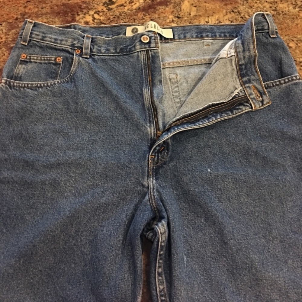Men’s ARIZONA JEAN CO Relaxed Jeans Shorts, Sz-40 EUC - Picture 2 of 6
